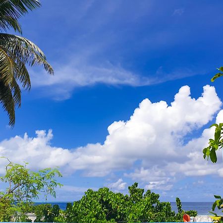 Nemo Inn Omadhoo Kültér fotó