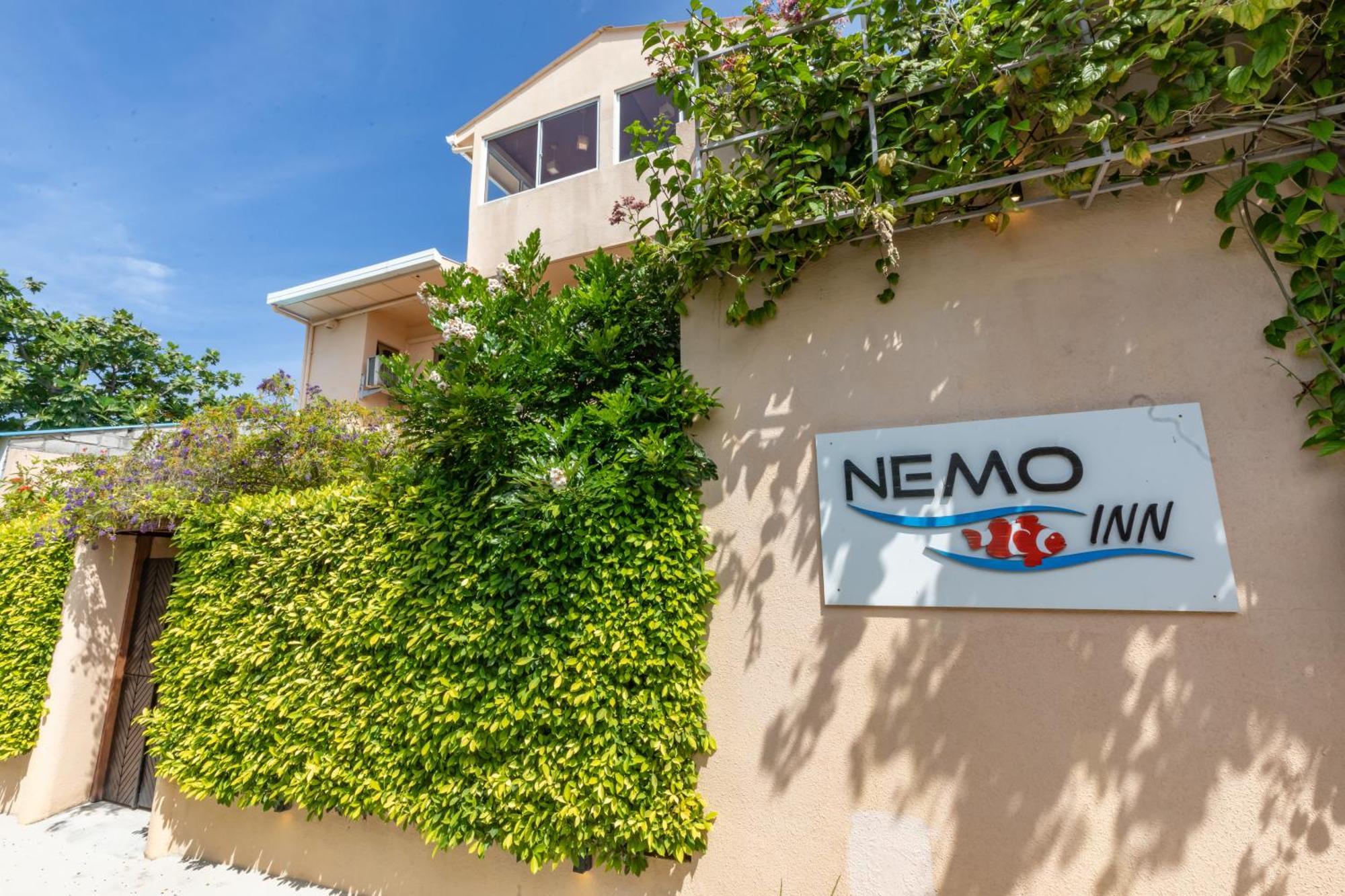 Nemo Inn Omadhoo Kültér fotó